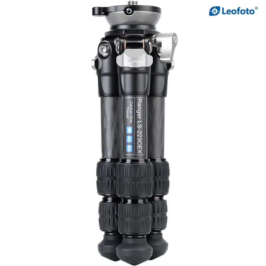 Leofoto LS-223CEX Ranger Series Tripod with RH-0 Leveling Base/panning clamp - Image 4